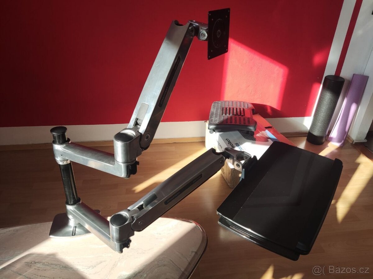 Ergotron WorkFit-LX, Sit-Stand Desk Mount System (45-405-026 - 5