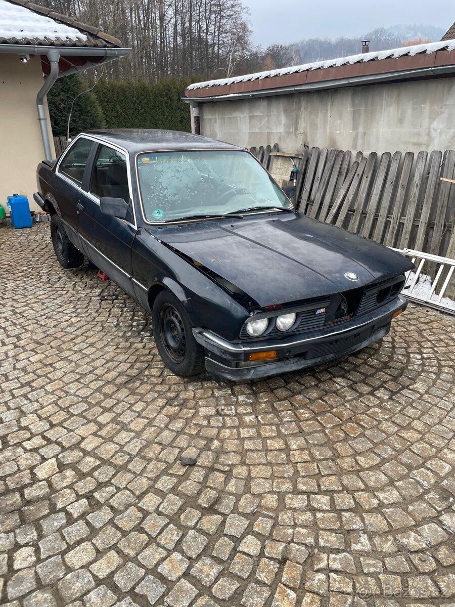 KOUPÍM NA BMW E30 palubní desku - 5