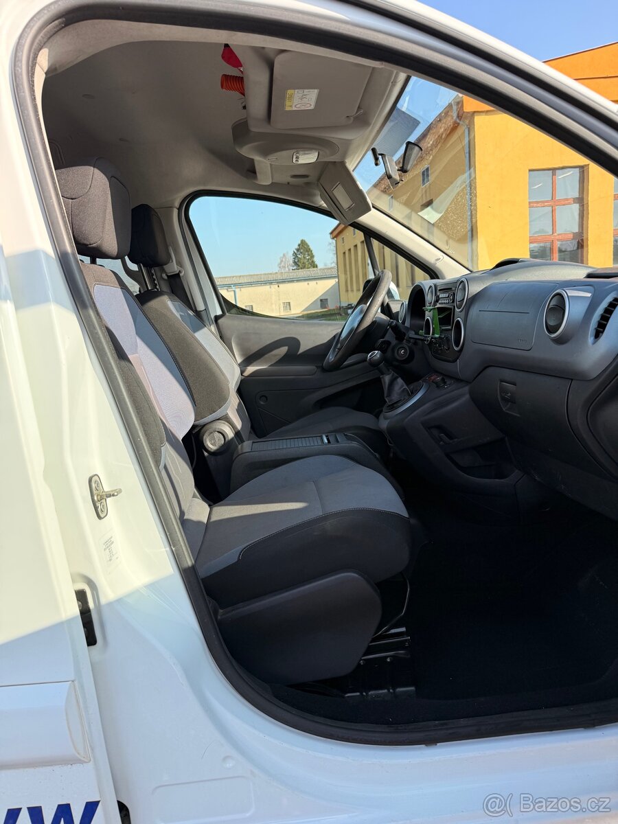 Peugeot Partner Tepee - 5