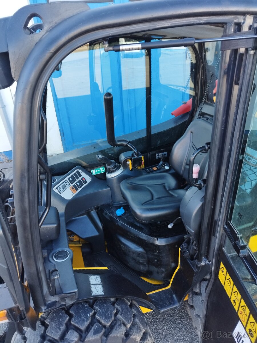 Smykem řízený nakladač JCB Robot 160 (2x lopata) - 5