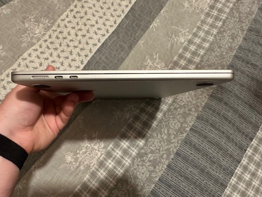 15“ Macbook Air M3 8GB 256 GB - 5