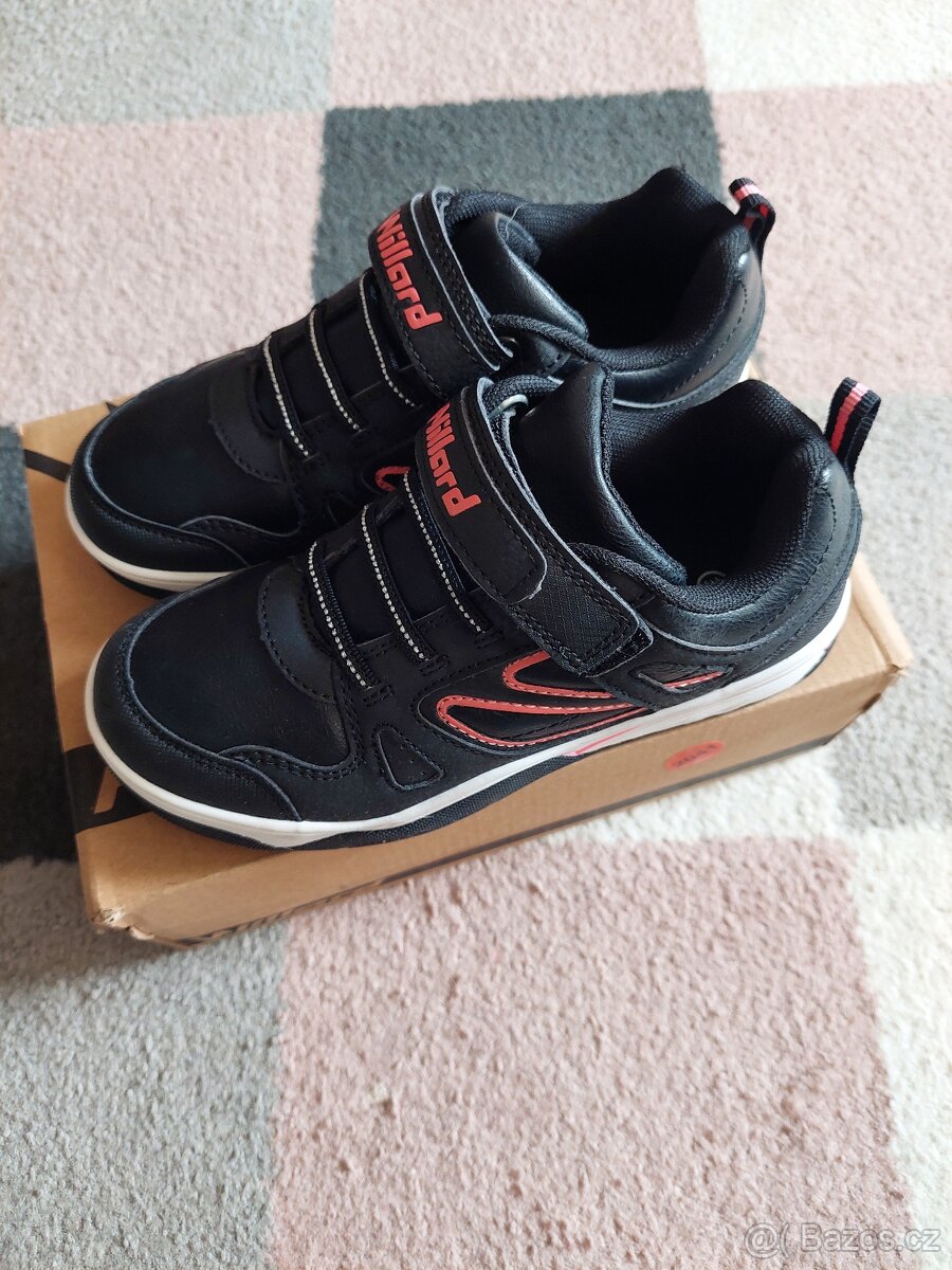 NOVÉ dívčí tenisky vel 33 - 5