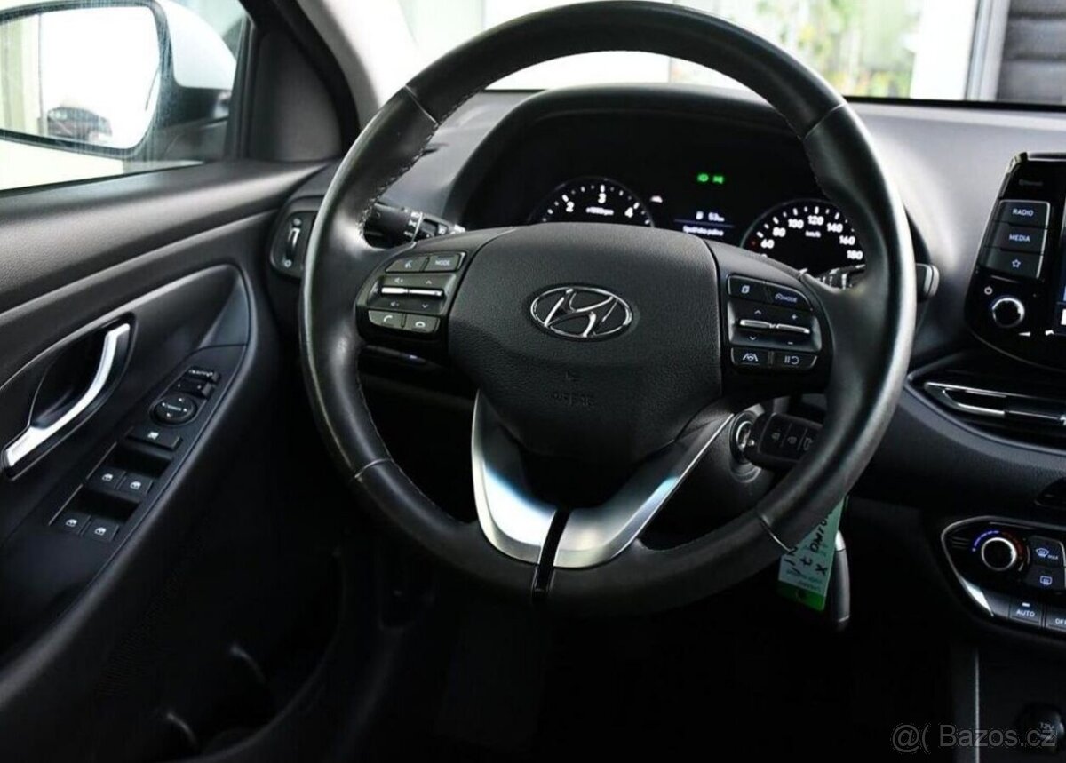 Hyundai i30 1.6CRDi TAŽNÉ 1M ČR - 5