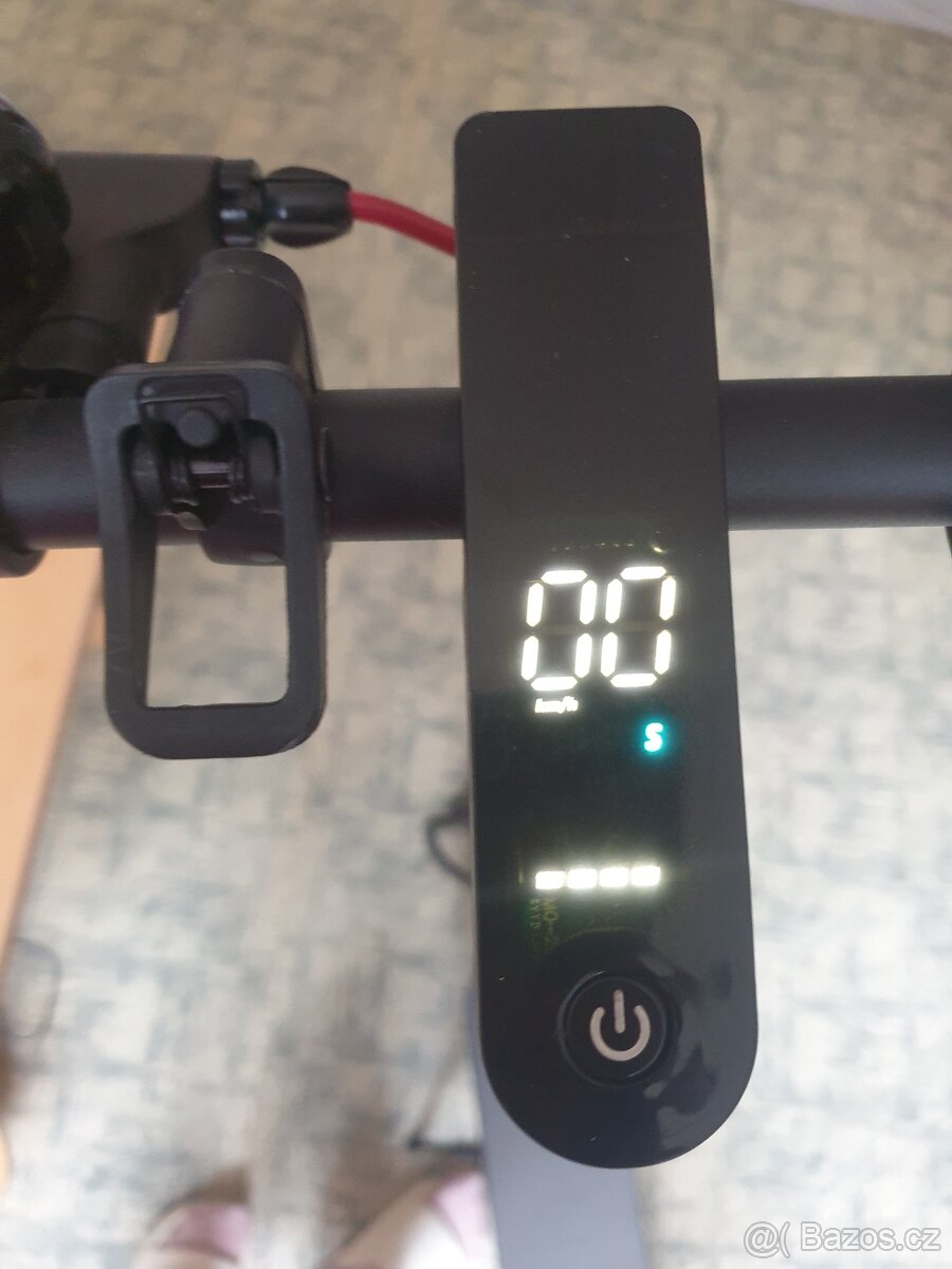 Elektrokoloběžka Sencor Twitter Long Range 2021 - 5