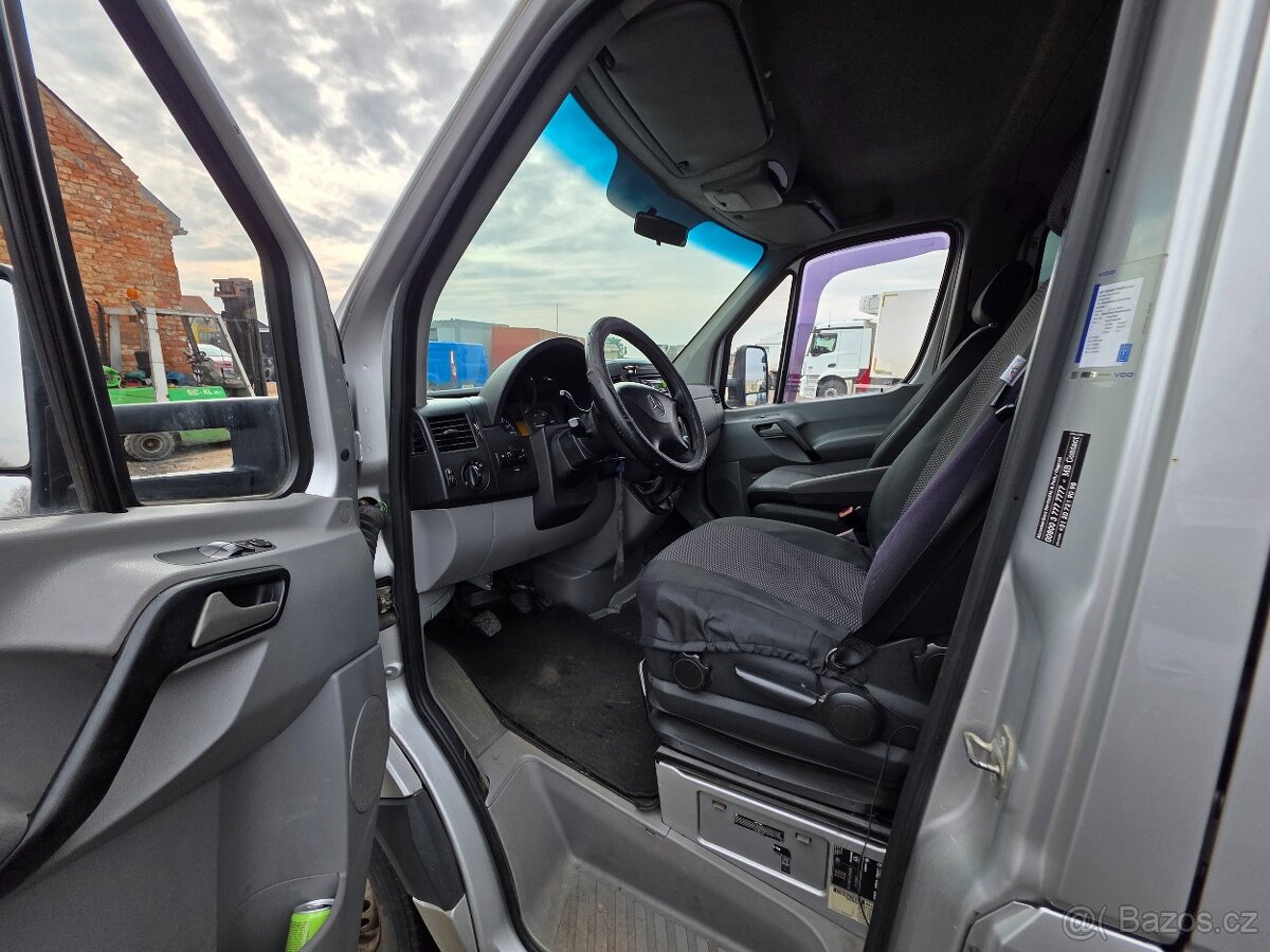 Minitahač MB Sprinter + podvalník Veldhuizen P37-5 - 5