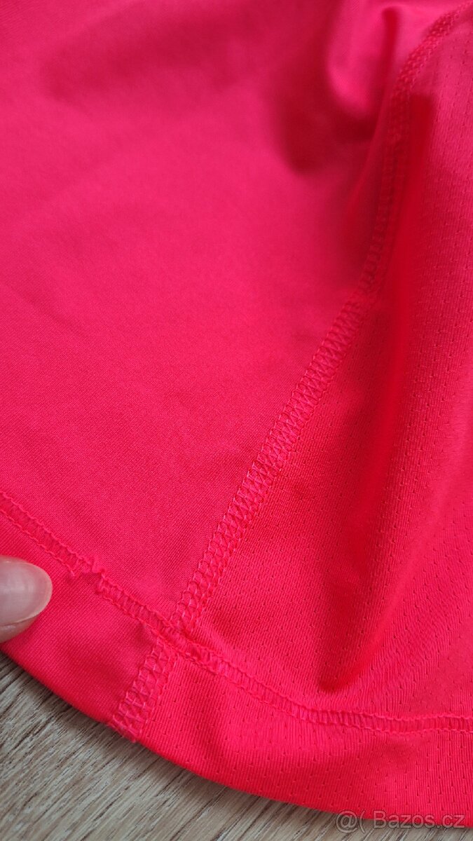 Reflexní růžové triko Nike vel.M - 5
