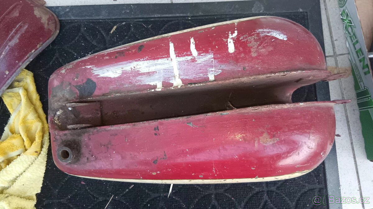 Nádrž manet 90 - 5