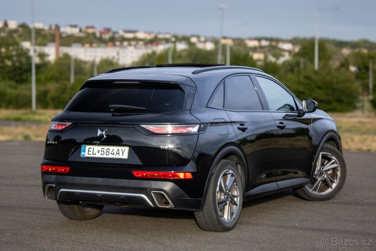 DS 7 CROSSBACK 1.6 E-tense Rivoli / 133kW / A8 / 2022 - 5