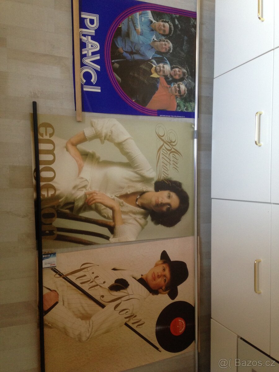 Staré plakáty zpěváků - 5