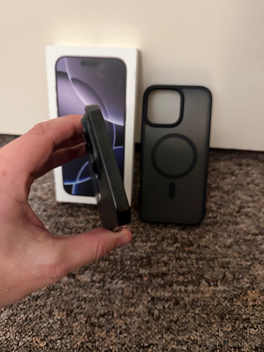 Apple iPhone 16 Pro Max 256gb Black Titan. Zaruka, TOP STAV - 5