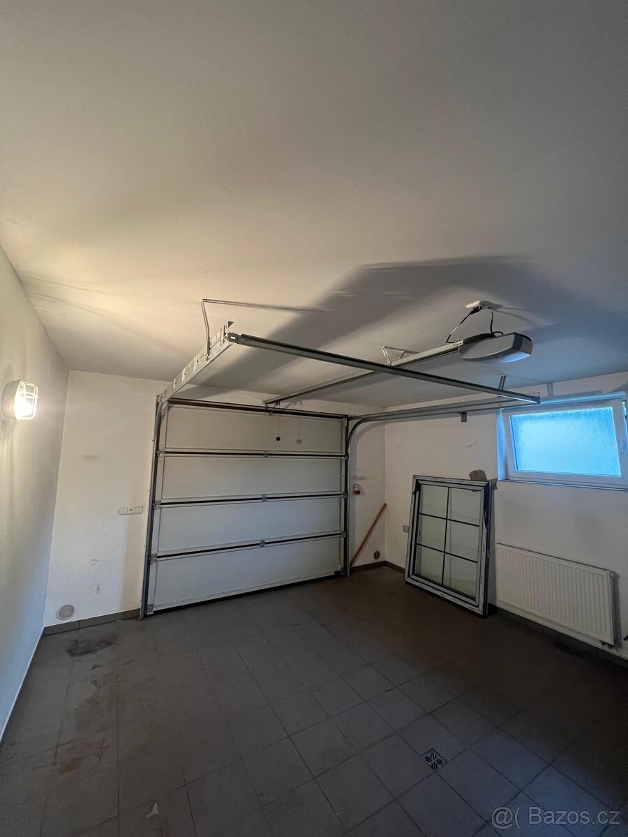 Sekční garážová vrata Nice Spin - 5