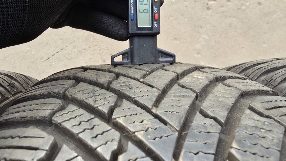 Zimní pneu 205/55/16 Continental - 5