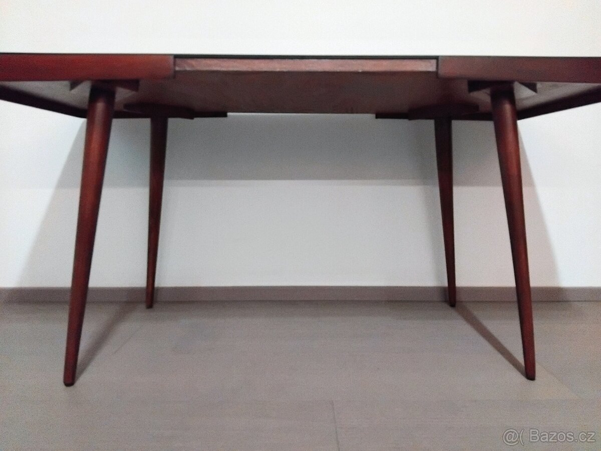 Konferenční stolek Jiroutek - 5