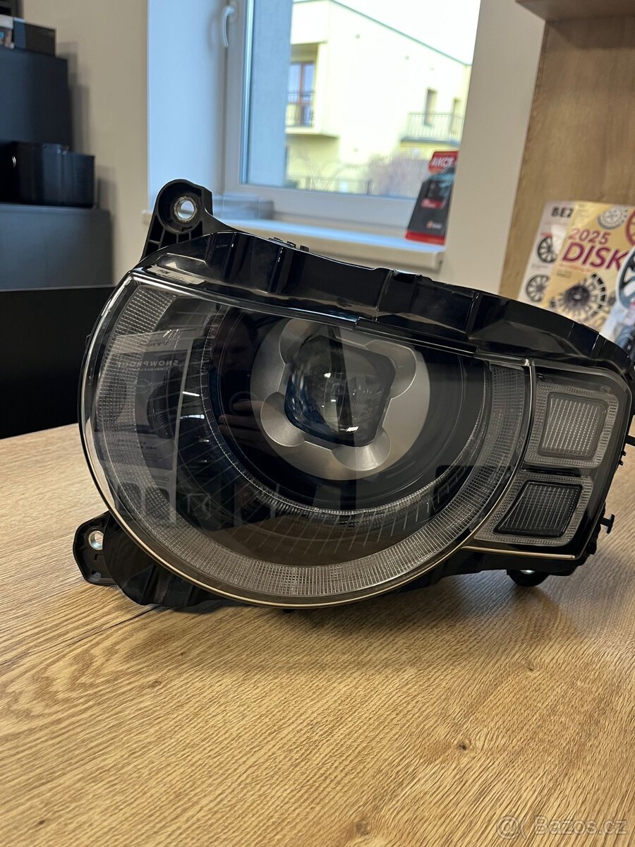 Světlo discovery 4 - 5