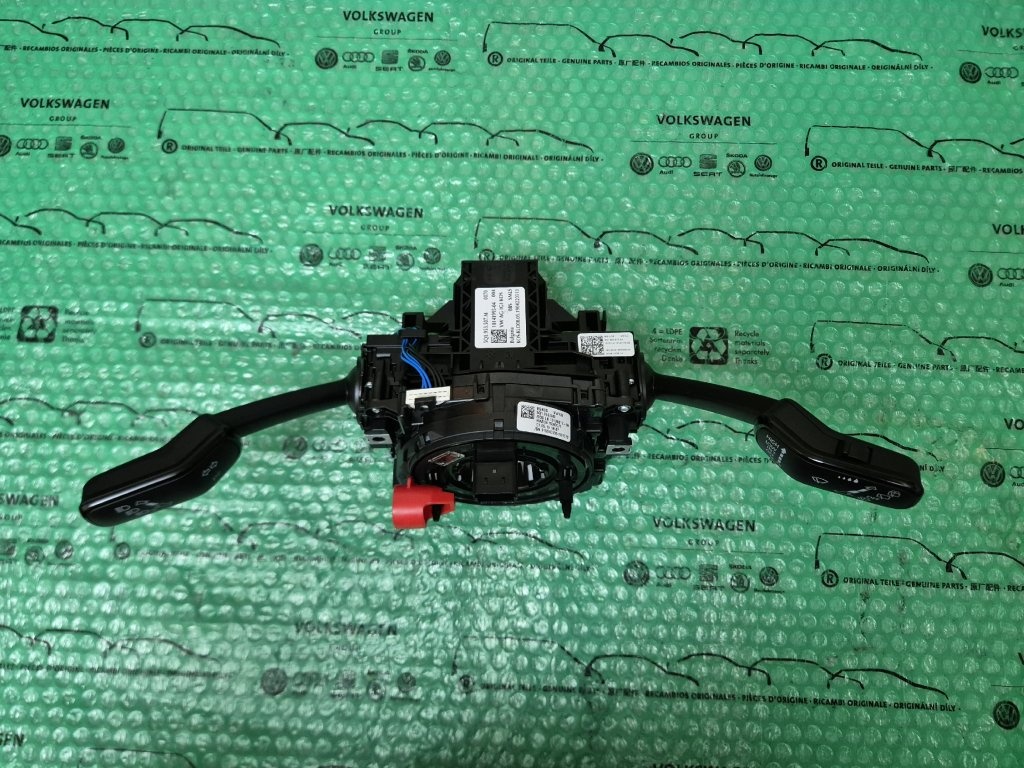 Škoda Octavia III, VW Golf VII, Seat Leon přepínač kombinov - 5