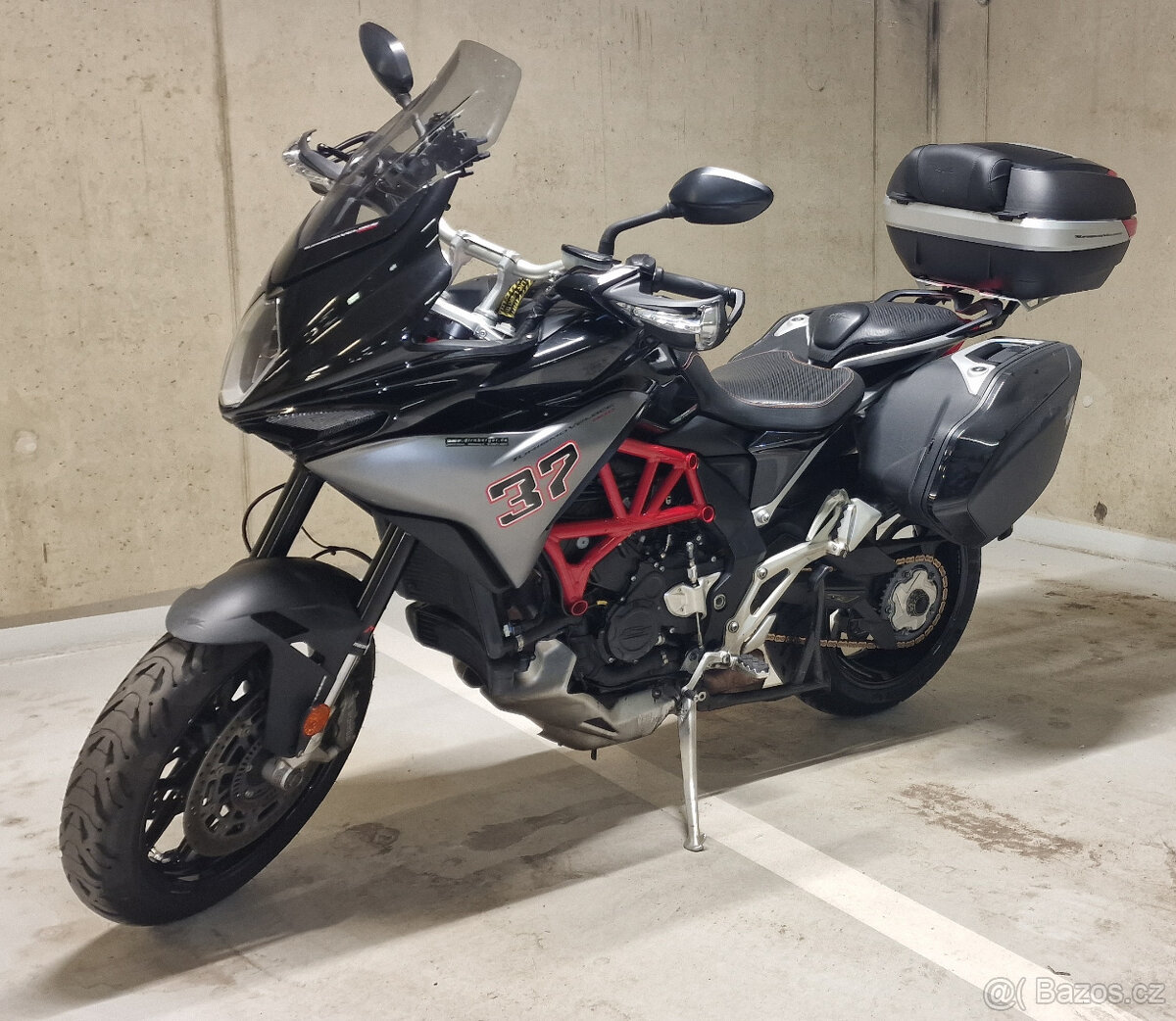 MV Agusta Turismo Veloce 800 - 5