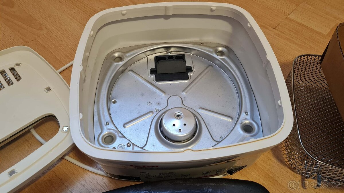 Fritovací hrnec - 5