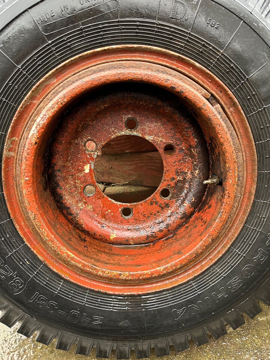 Pneu 8,25-15 DNEPROSHINA - 5