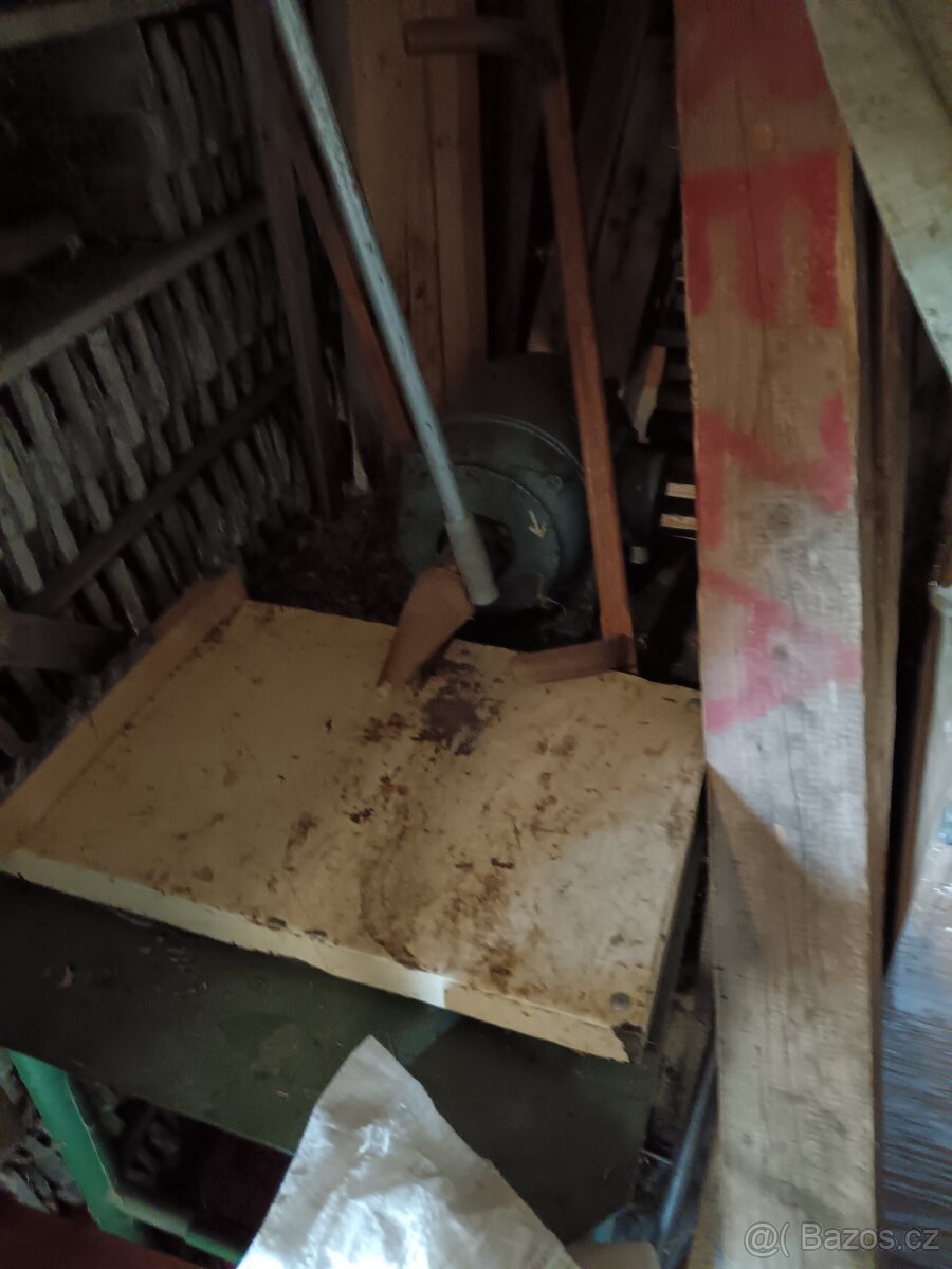 Prodej cirkuly a stipacky na drivi - 5