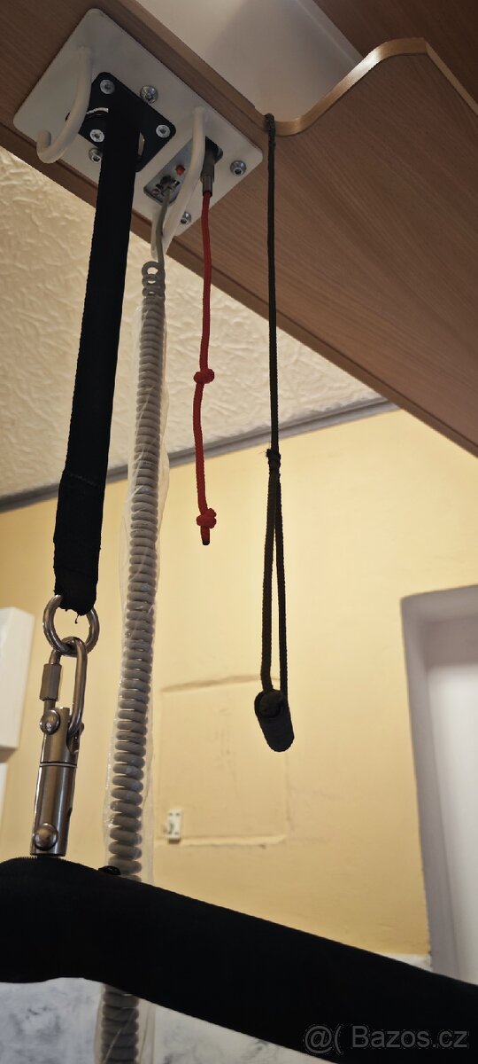 Diskrétní elektrický zvedák pro invalidy - 5