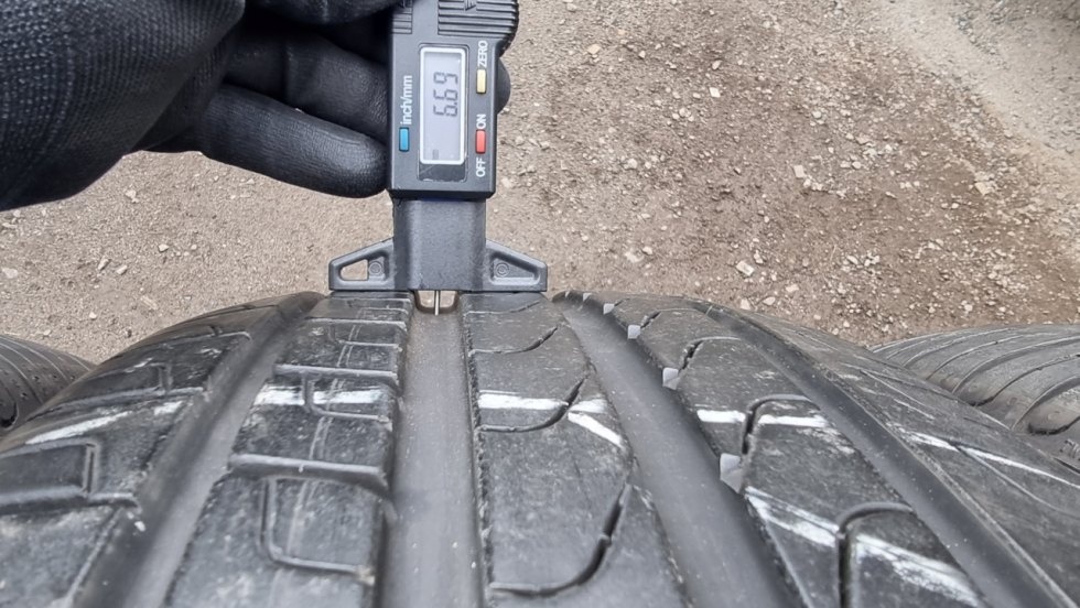 Letní pneu 235/55/19 Pirelli - 5