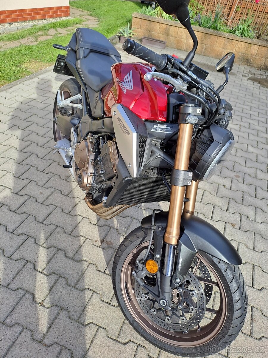 Honda CB650R - 5