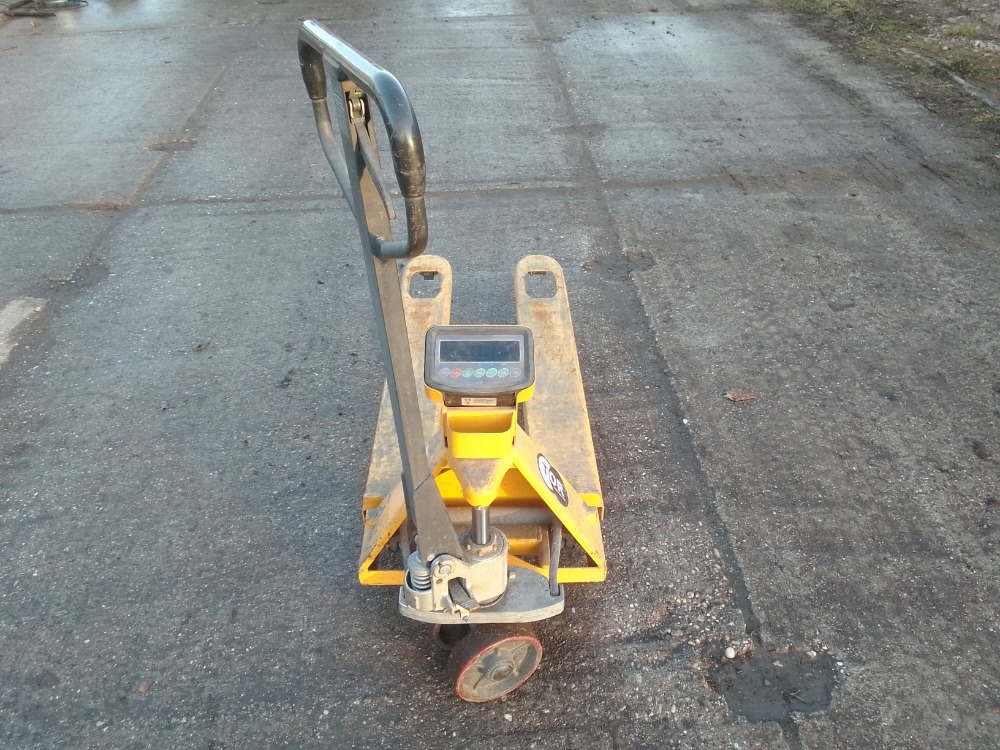 Paletový vozík 4 - 5