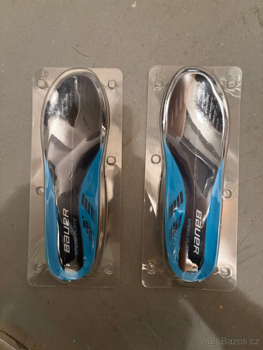 Hokejové brusle Bauer Vapor 1X, Velikost 9 - 5