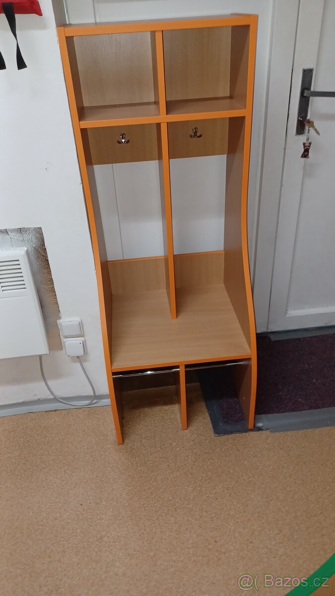 Prodáme dětský nábytek, zařízení školky - 5