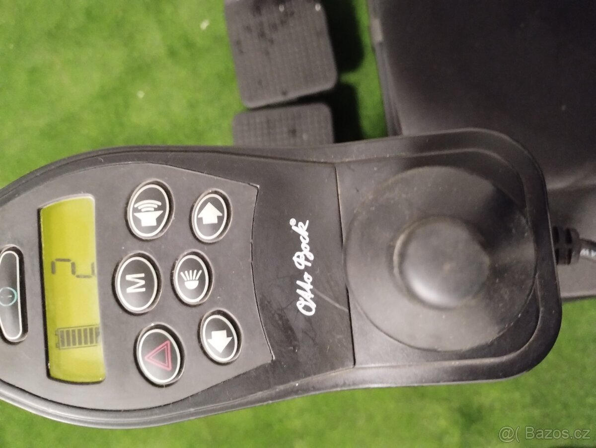 Zánovní elektrický invalidní vozík OTTO BOCK B 500 - 5