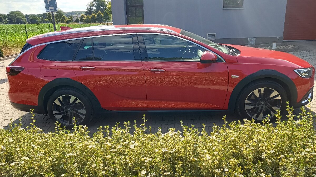 Opel Insignia Country Tourer 2.0 154kW, 4x4, TZ, ČR - 5
