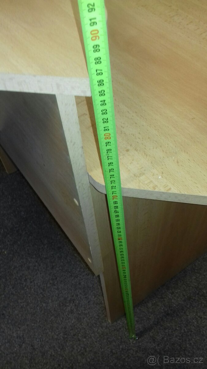 Počítačový stůl - 5