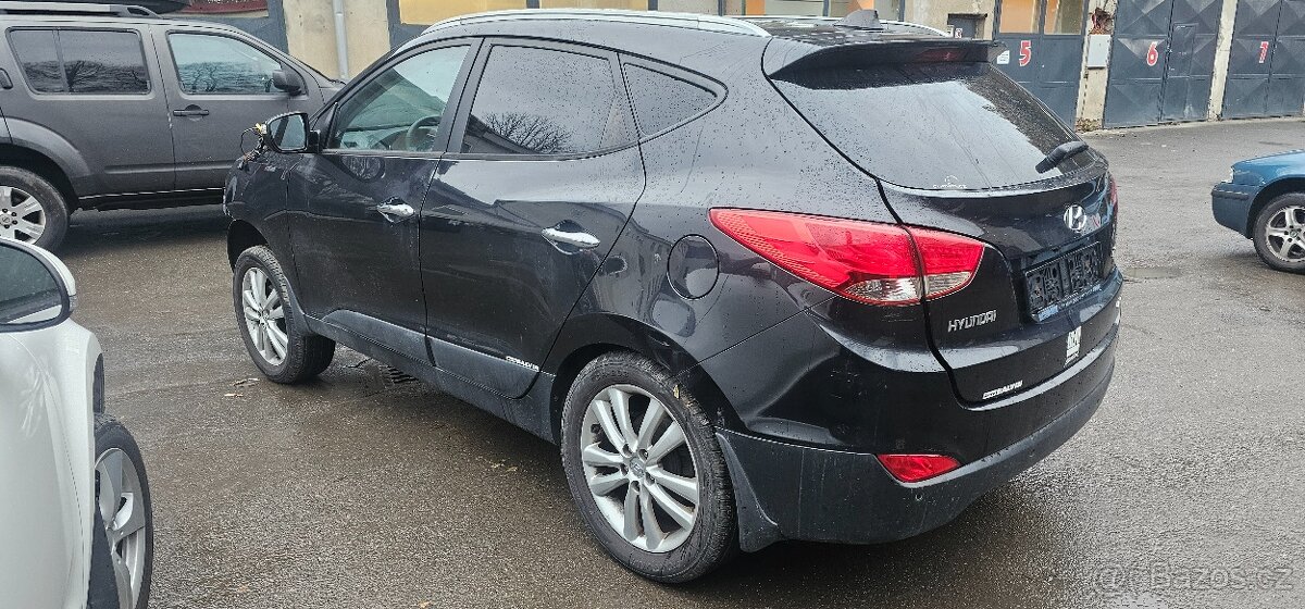 Hyundai ix35 2.0 CRDI 135kw 2011 díly - 5