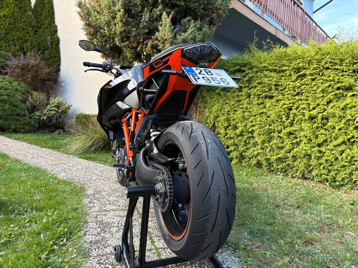 KTM Superduke 1290 GT - 5