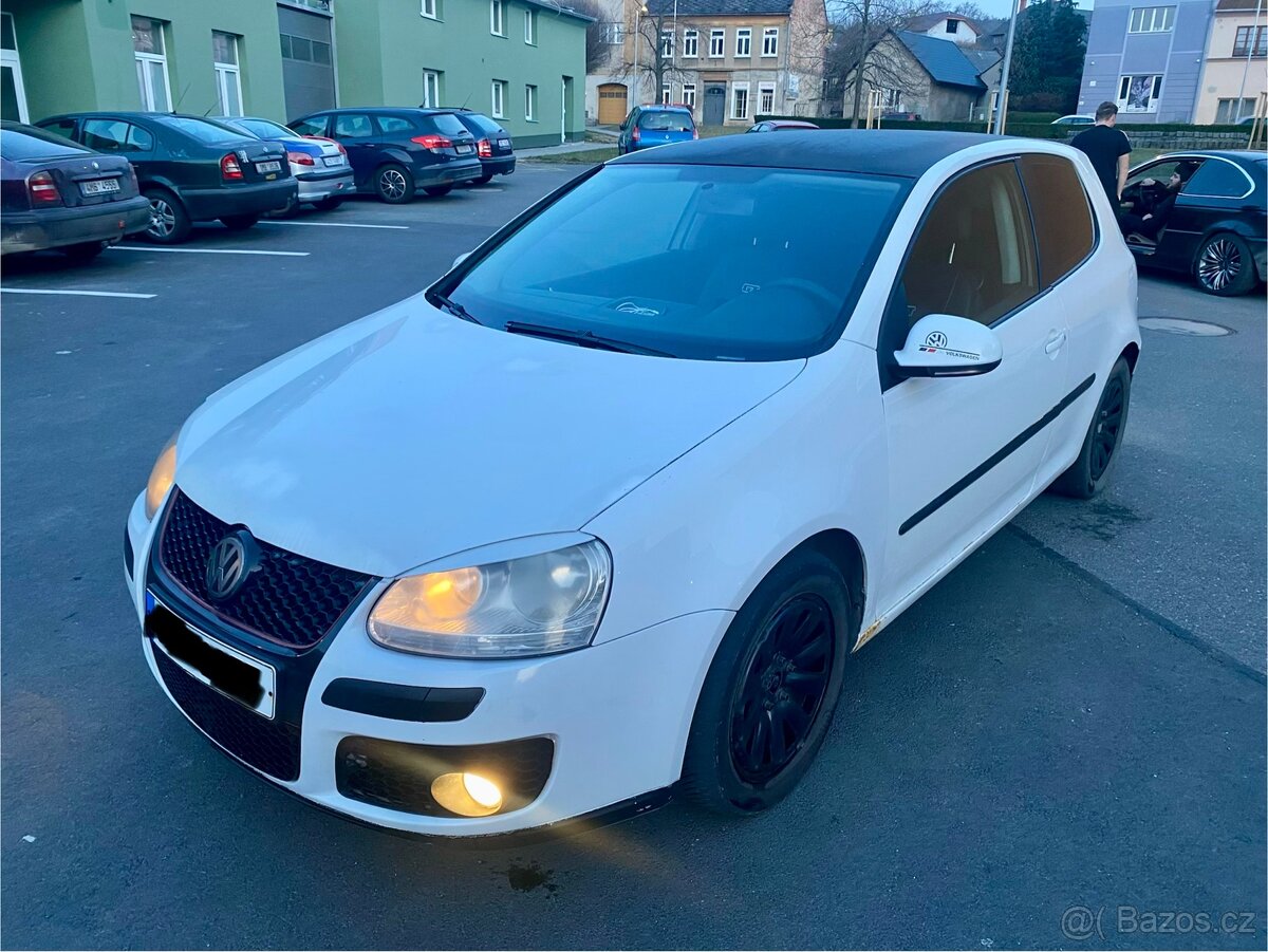 Prodám Volkswagen Golf V 1.9 TDI. - 5