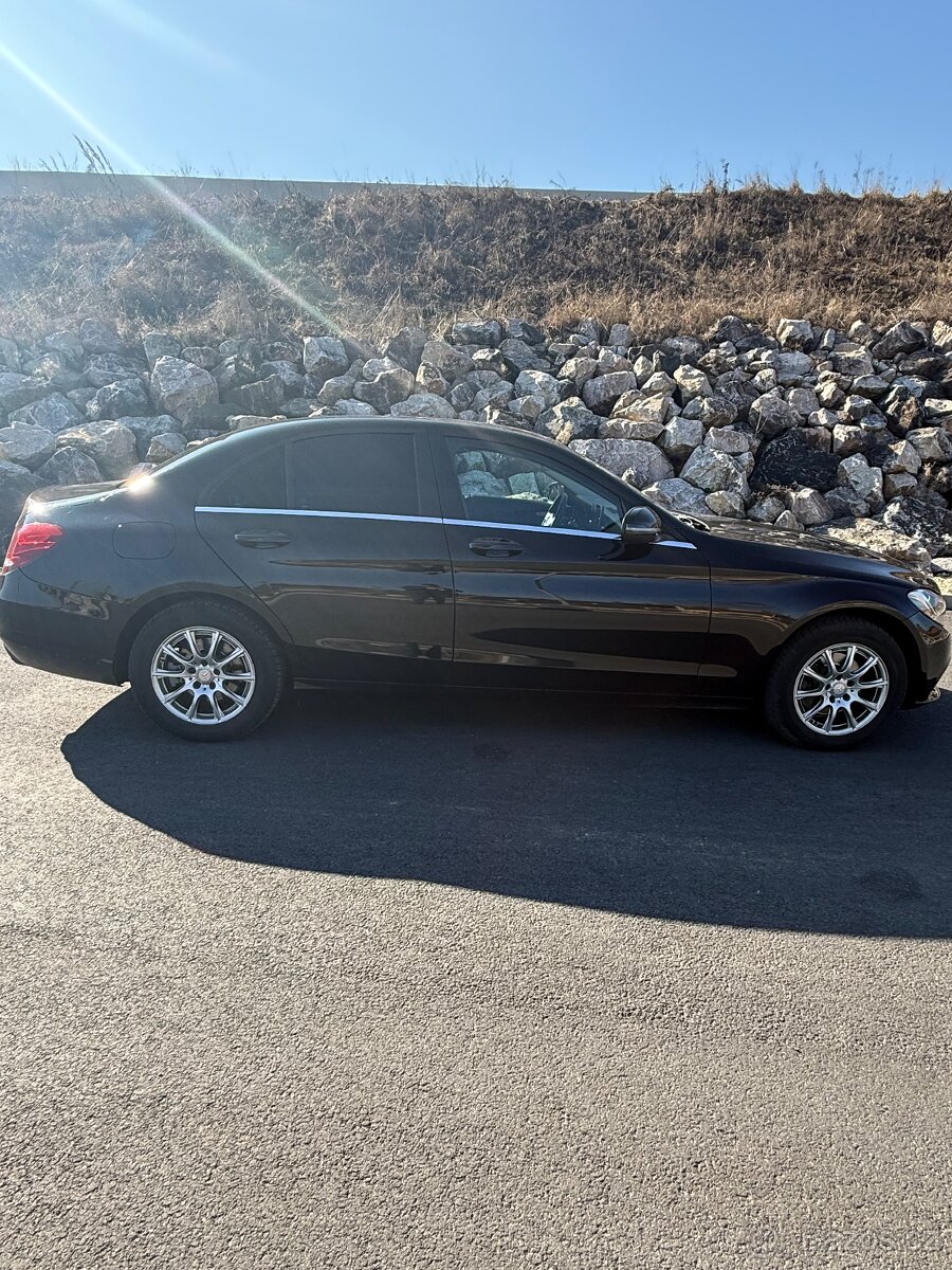 Mercedes C200d 2,2 100kw - 5