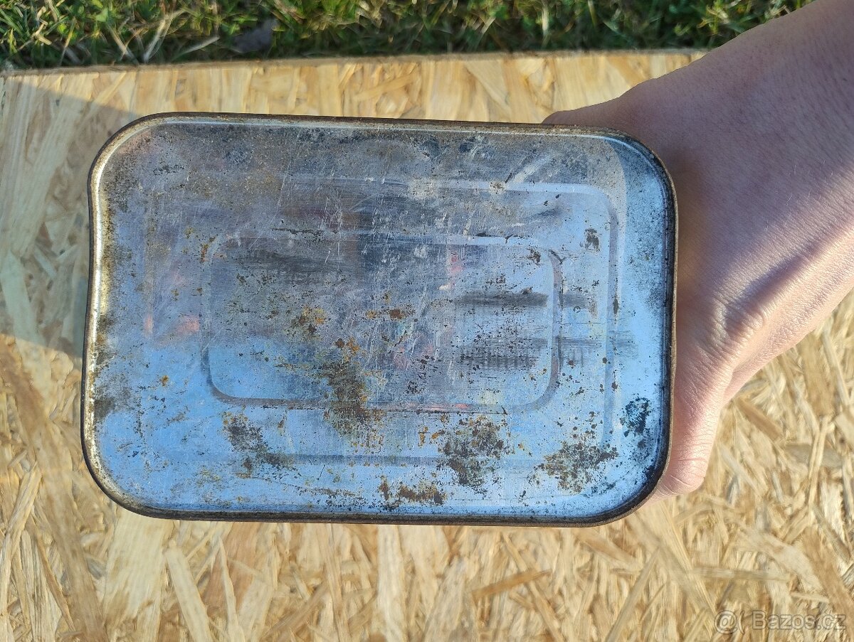 Plechovka od oleje golem - 5