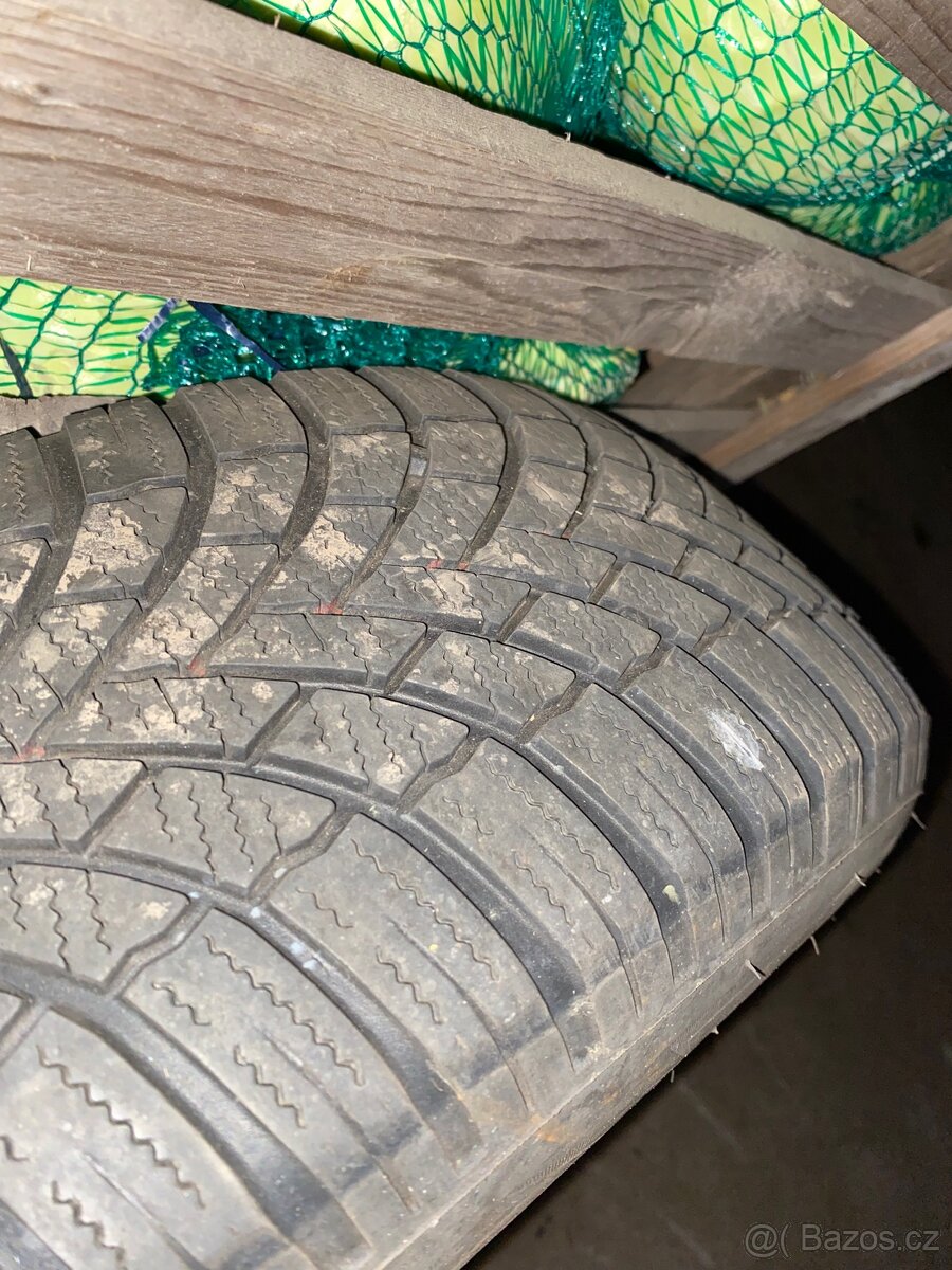 Zimní gumy R15 - 5