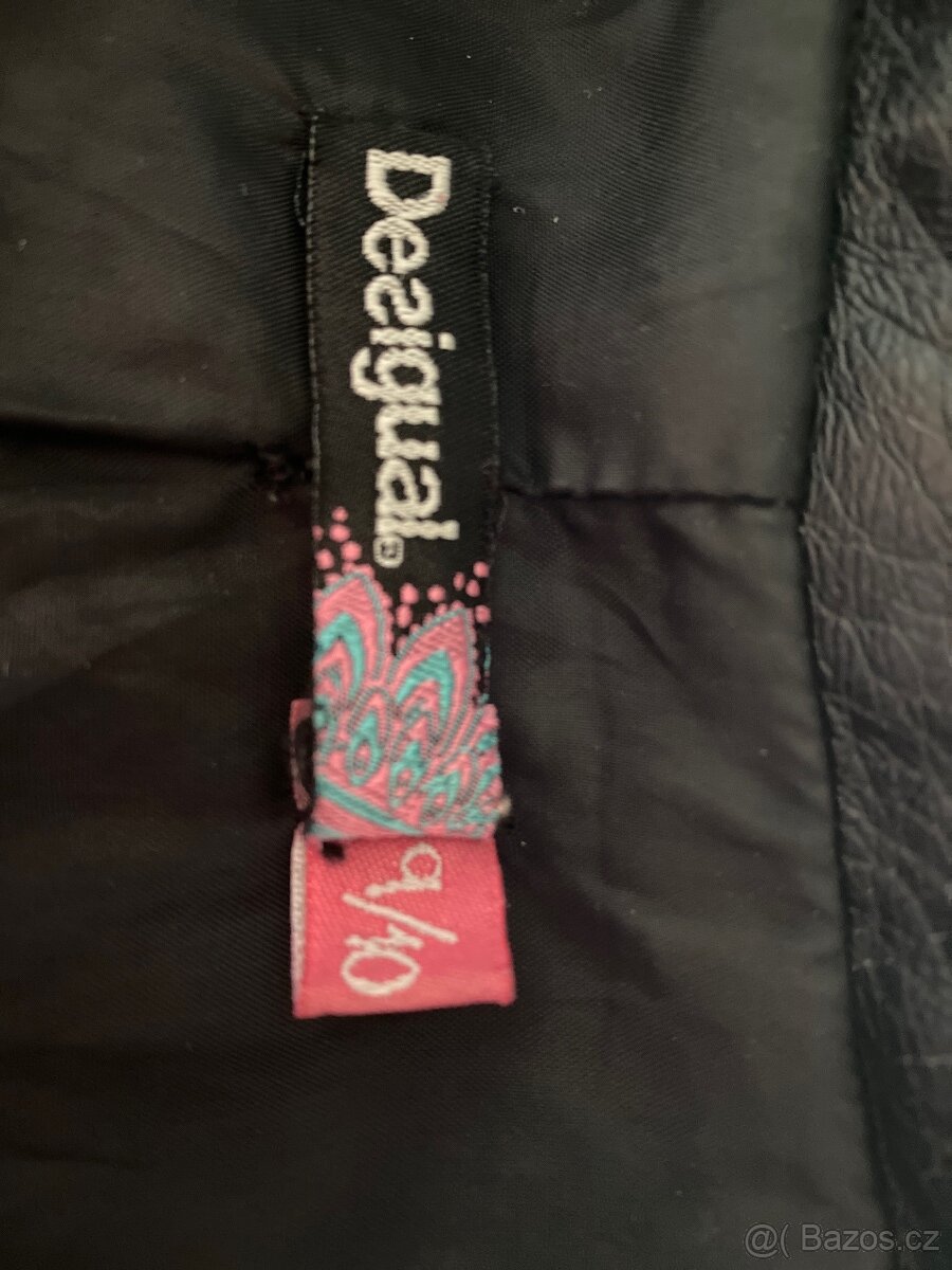 bunda Desigual vel. 9/10 let - 5