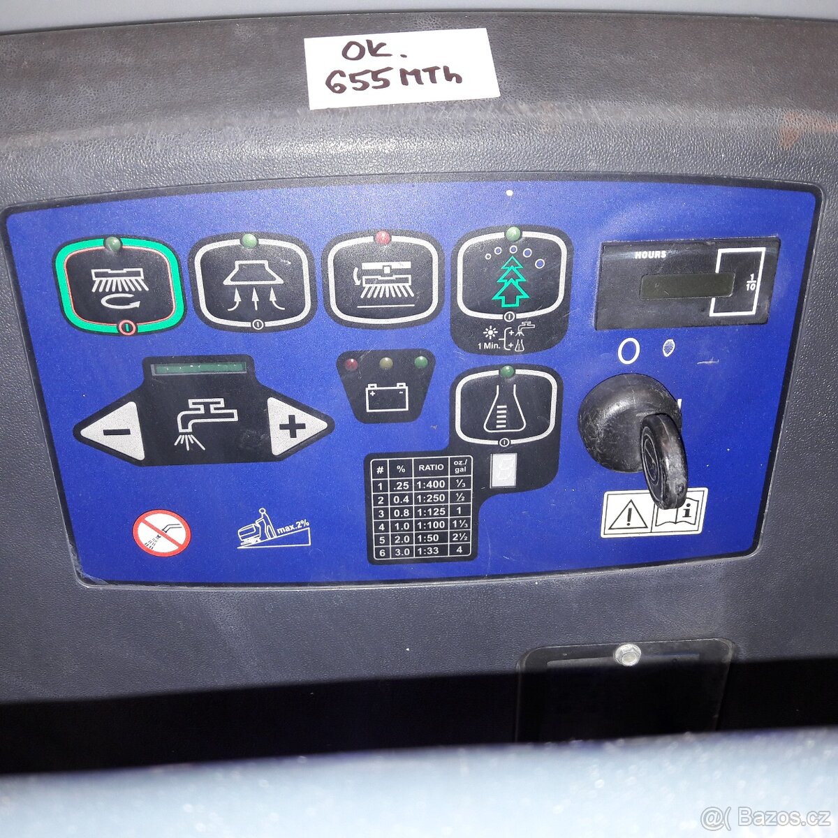 Podlahový mycí stroj Nilfisk BA 531 s vlast.pojezdem - 5