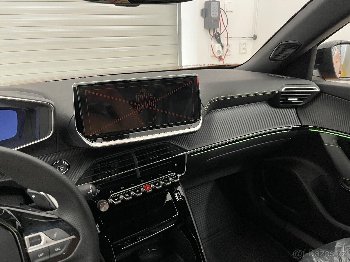 🚗 Peugeot 2008 GT 1.2 PureTech 114 kW, 1000 km - 5