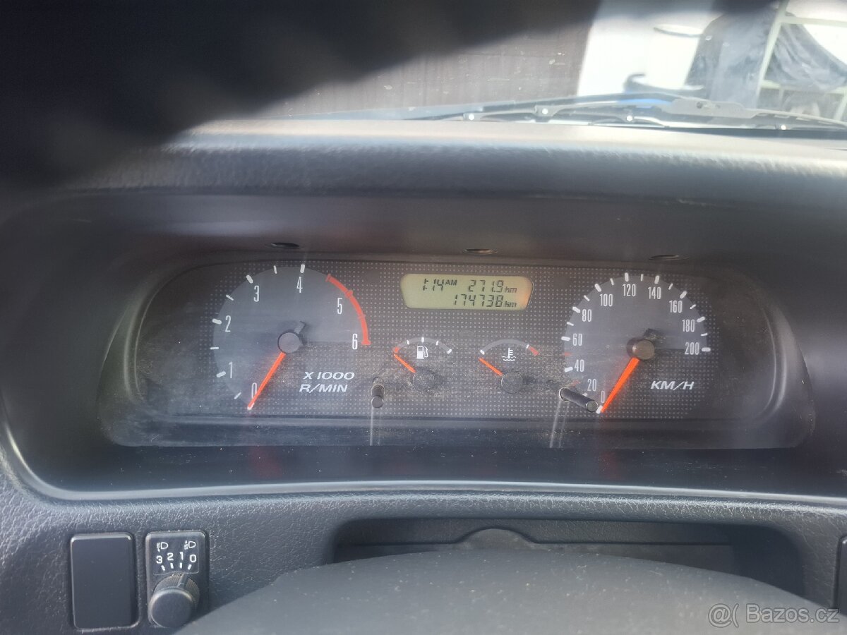 Nissan Terrano ll - 5