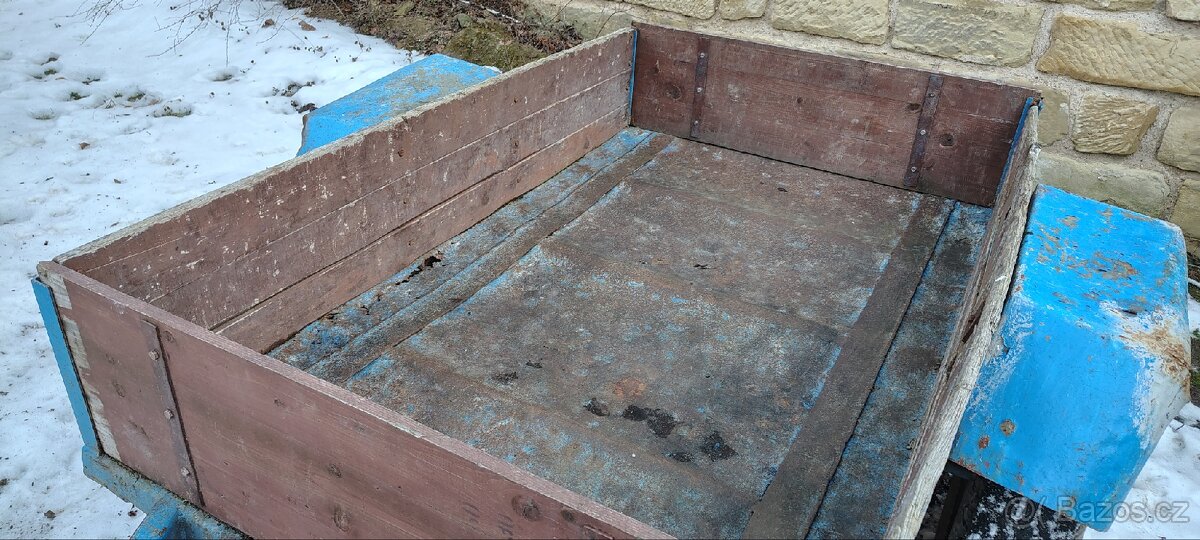 Prodám malotraktor s károu - 5