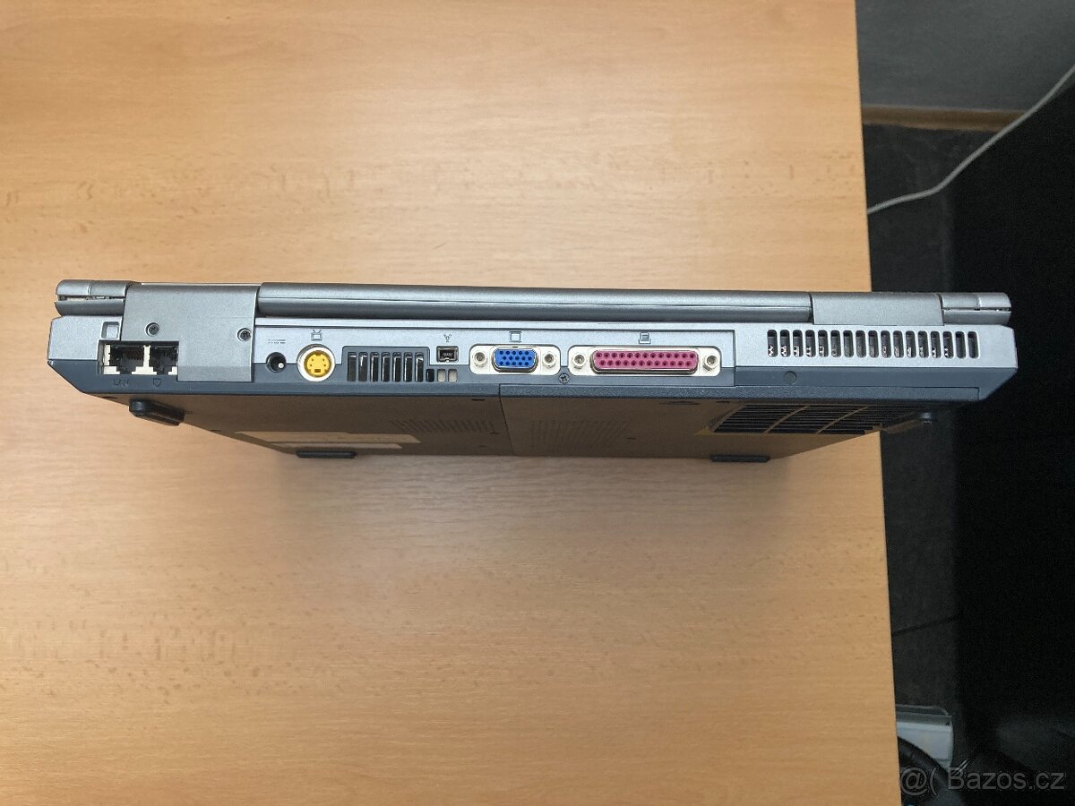 Retro notebook Fujitsu Siemens Amilo | Napájecí adaptér - 5