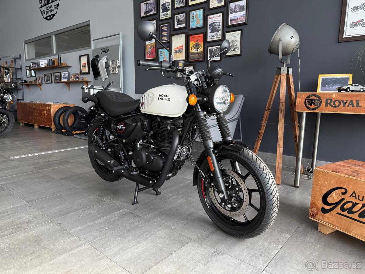 Royal Enfield, HuNTeR 350 Dapper White - 5