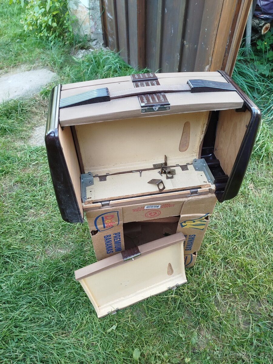 První čs. magnetofon Tesla MGK10 - obal - 5