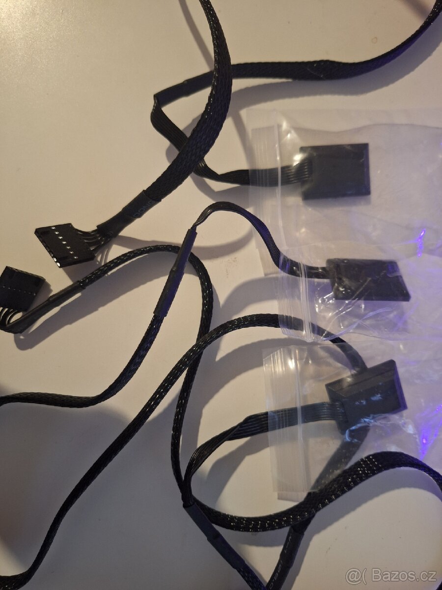 Prodám Lian Li fan SL-INF 120 accesory pack - 5