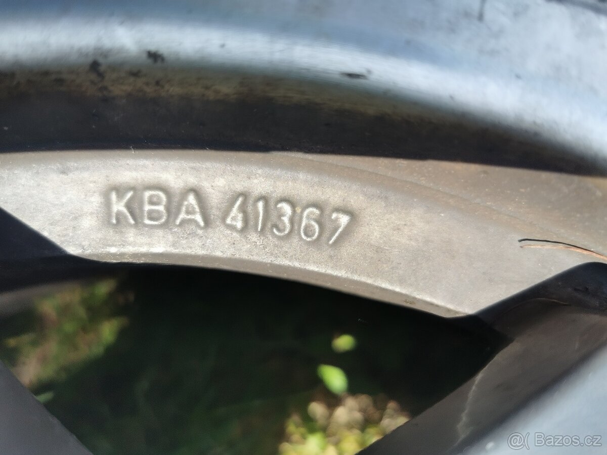 Prodám alu kola 4x108 R14 Borbet byli na Audi 80 - 5