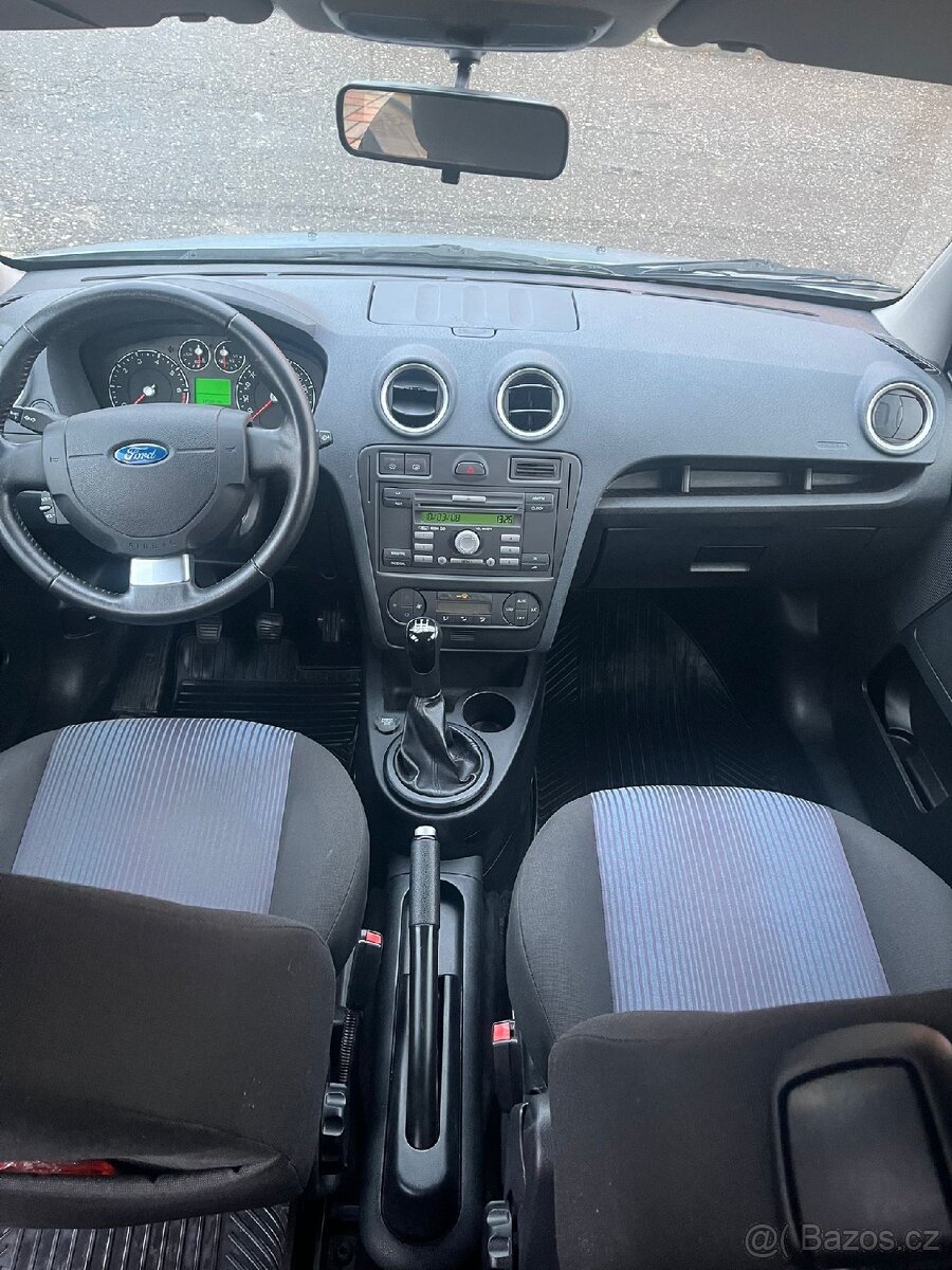 Ford Fusion 1.4 i - 5