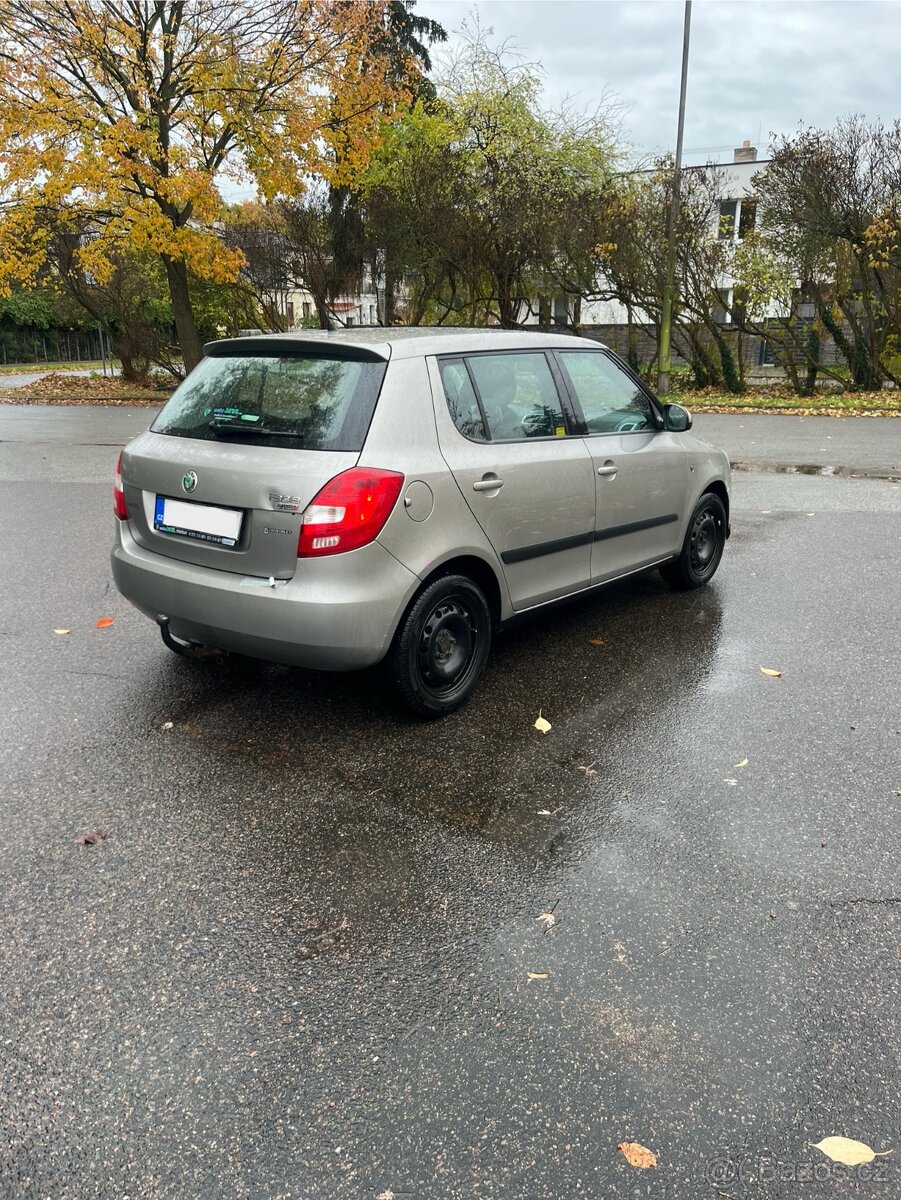 Škoda Fabia II - 5